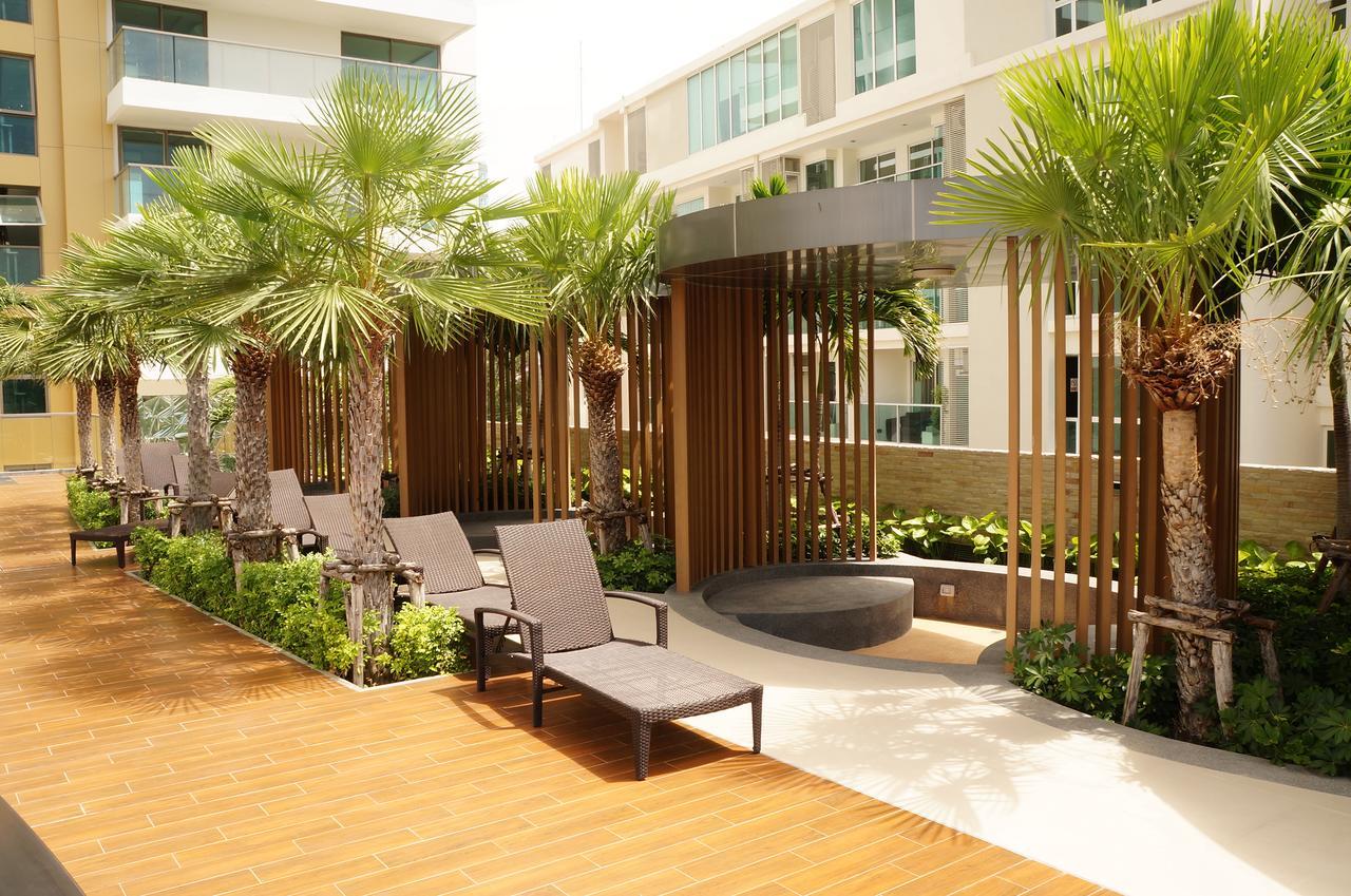 Stylish Studio In Peak Towers Pattaya Extérieur photo